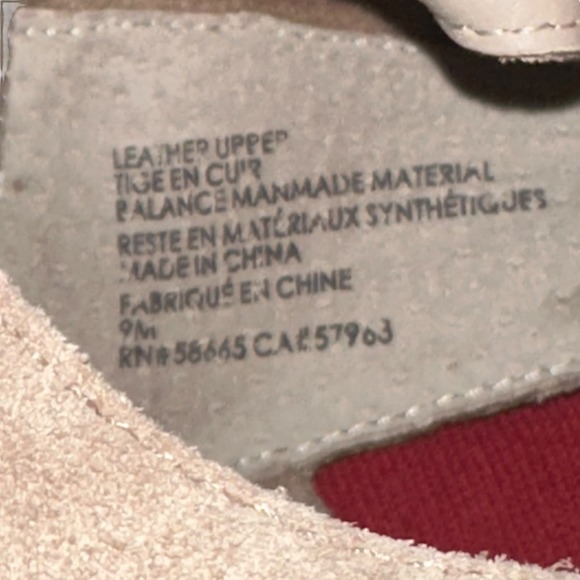 Hinge Strappy Heels 9M - Picture 8 of 9